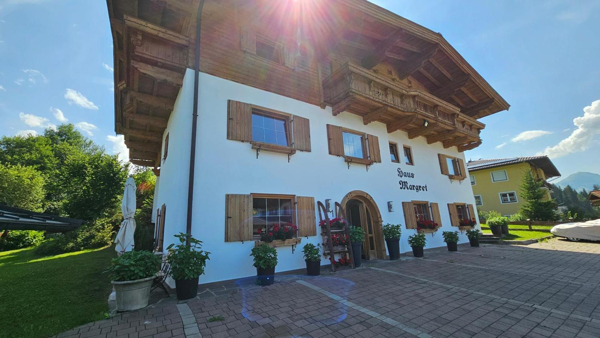 Absolute Active Resort Margret Kirchberg in Tirol Exterior photo